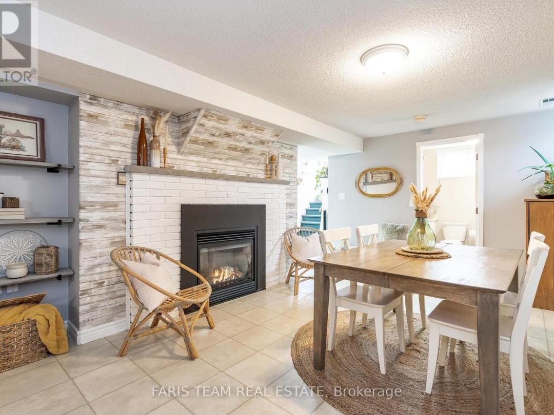 366 Mississaga Street W, Orillia