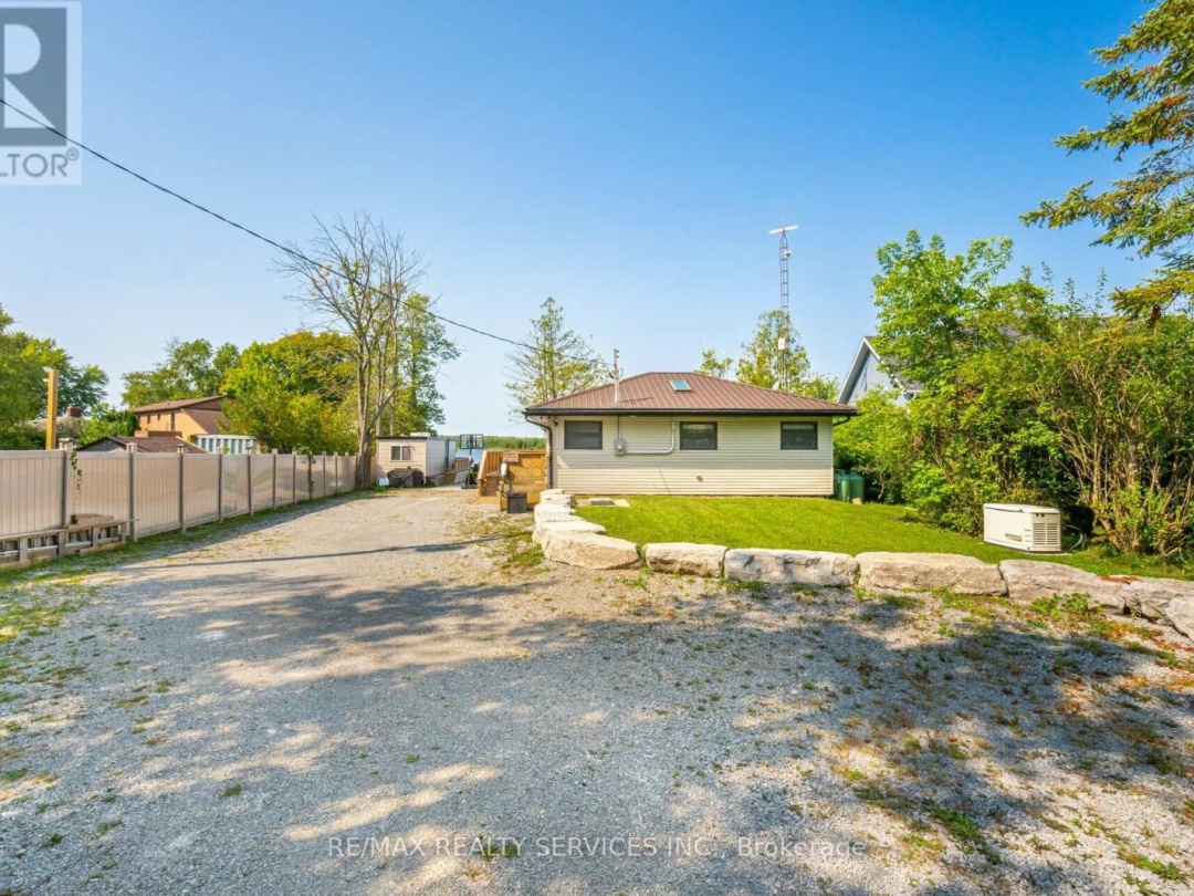 28 ELDONIA ROAD, Canal Lake