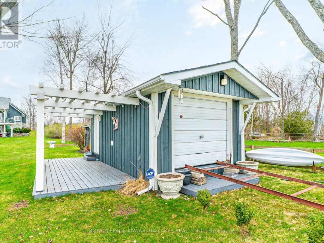 56 Falls Bay Road, Pigeon Lake