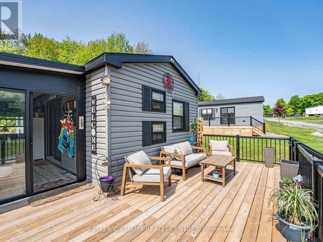 #38 Lakeridge 1047 Bonnie Lake Camp Road, Bracebridge (Macaulay)