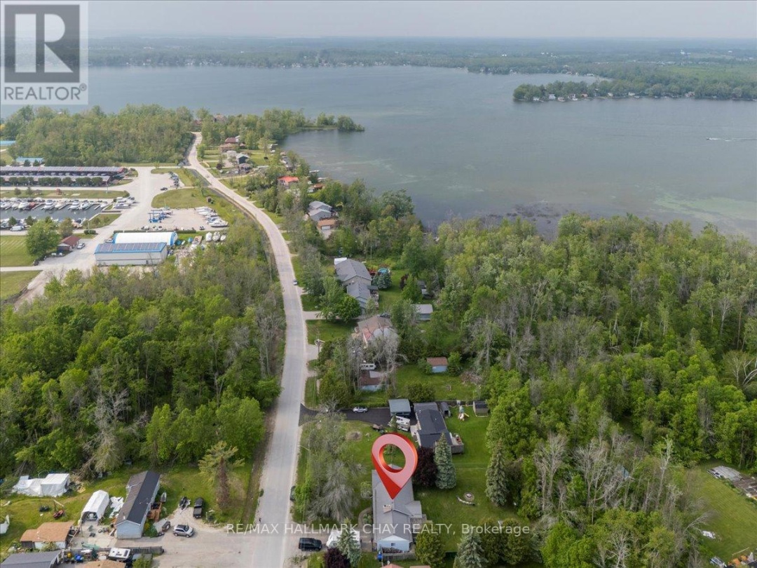 4049 Bayview Avenue, Ramara