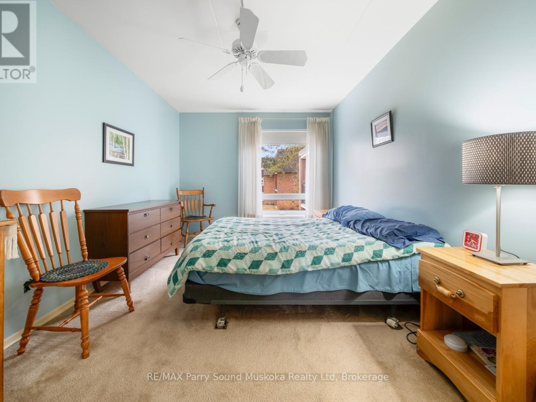 205 100 Beaconview Heights, Parry Sound