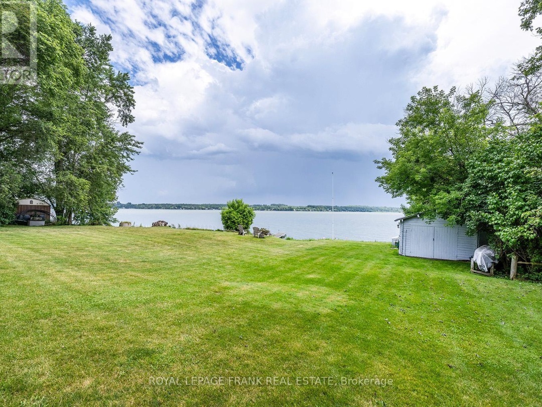 46 LAKEVIEW BOULEVARD, Lake Scugog