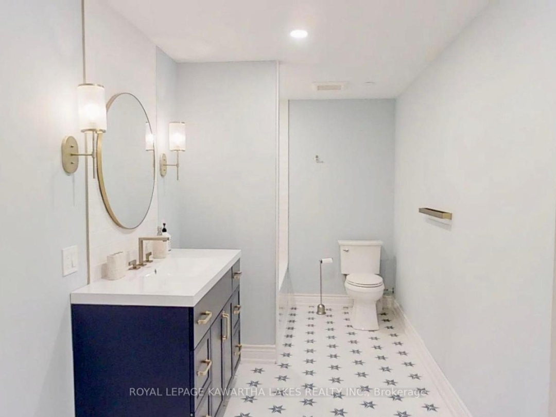 427 LINDEN VALLEY ROAD, 