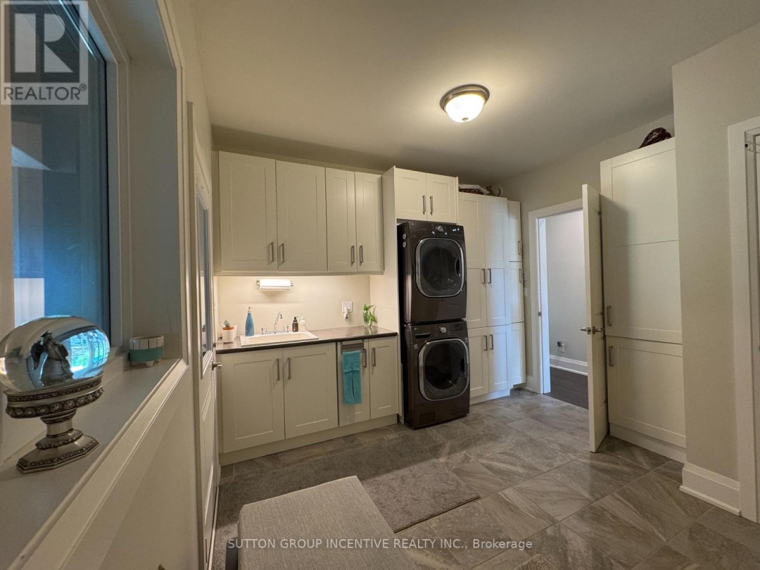 22 THOROUGHBRED DRIVE, 