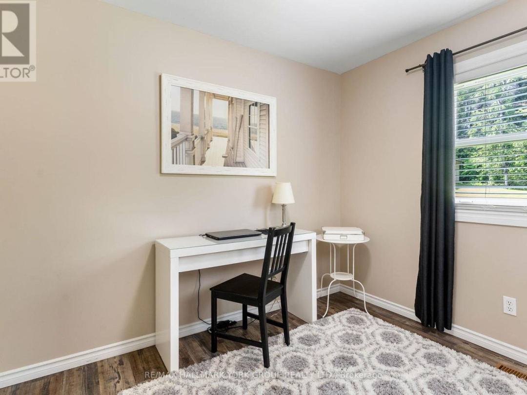 4001 COUNTY 121 ROAD, 