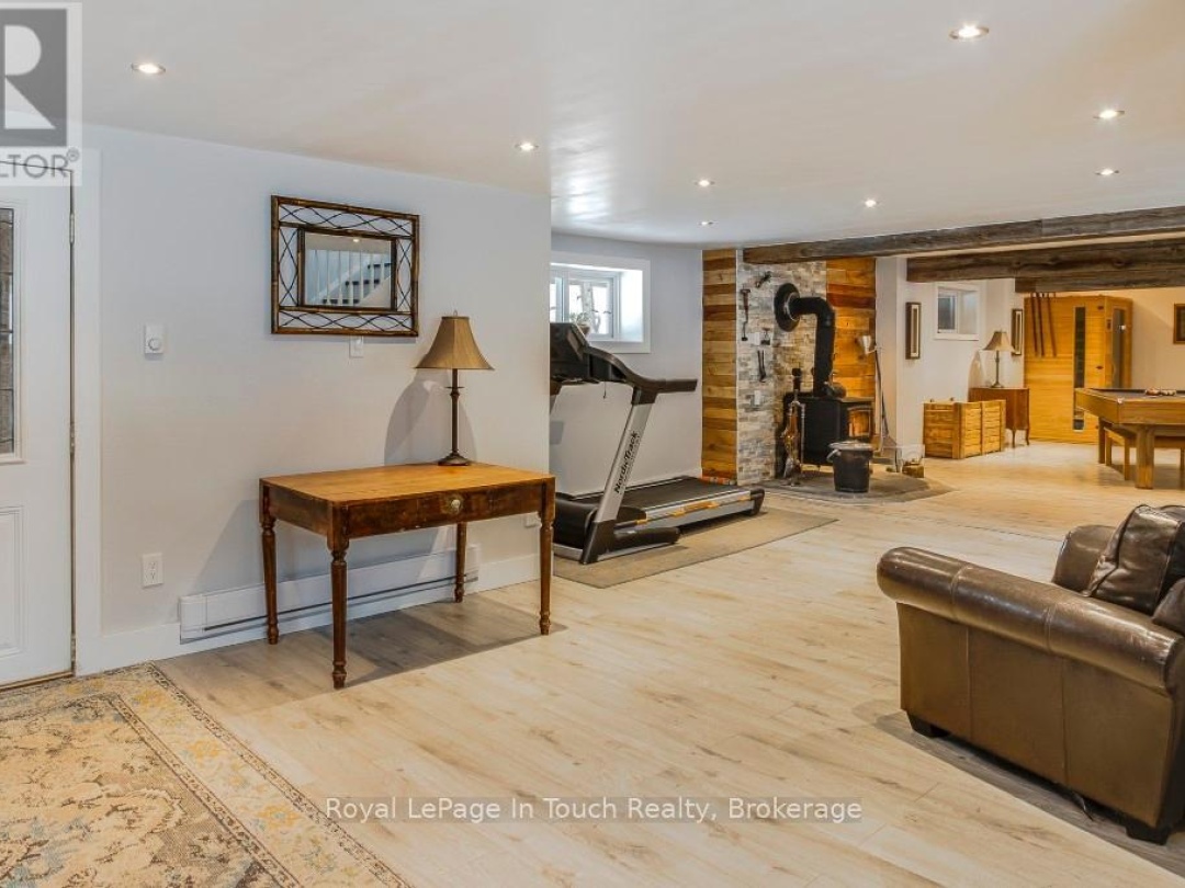 36 Meadows Avenue, Georgian Bay