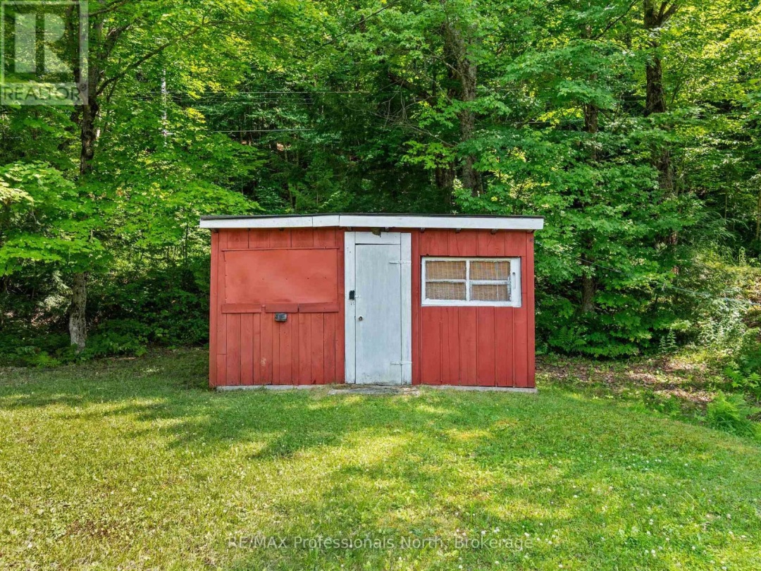 1020 GORDONIER LAKE ROAD, 