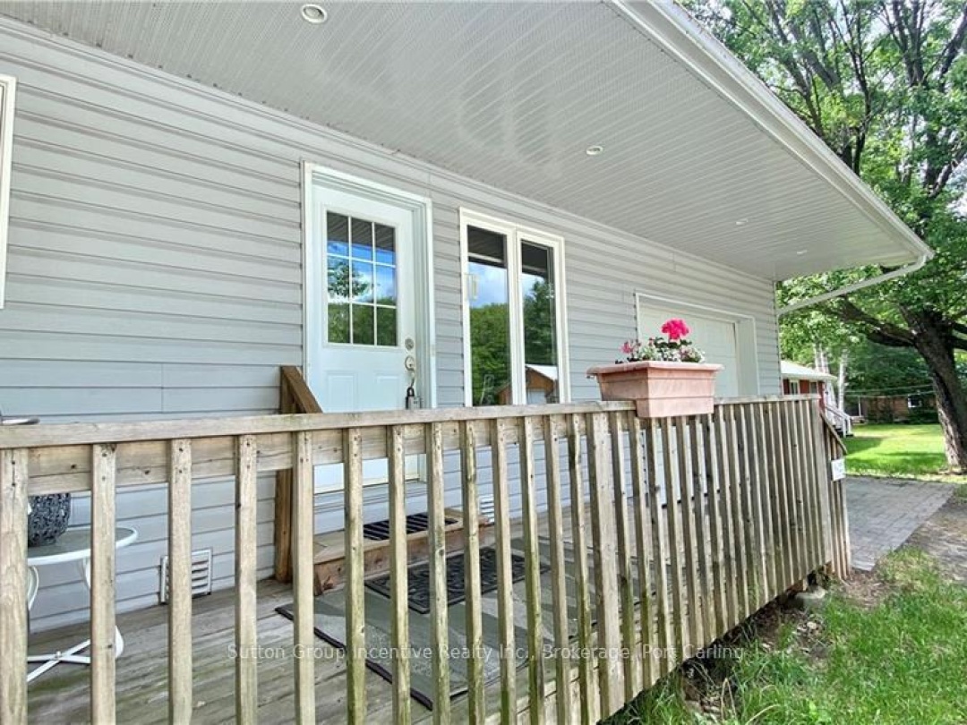 34 Hunts Road, Palette Lake