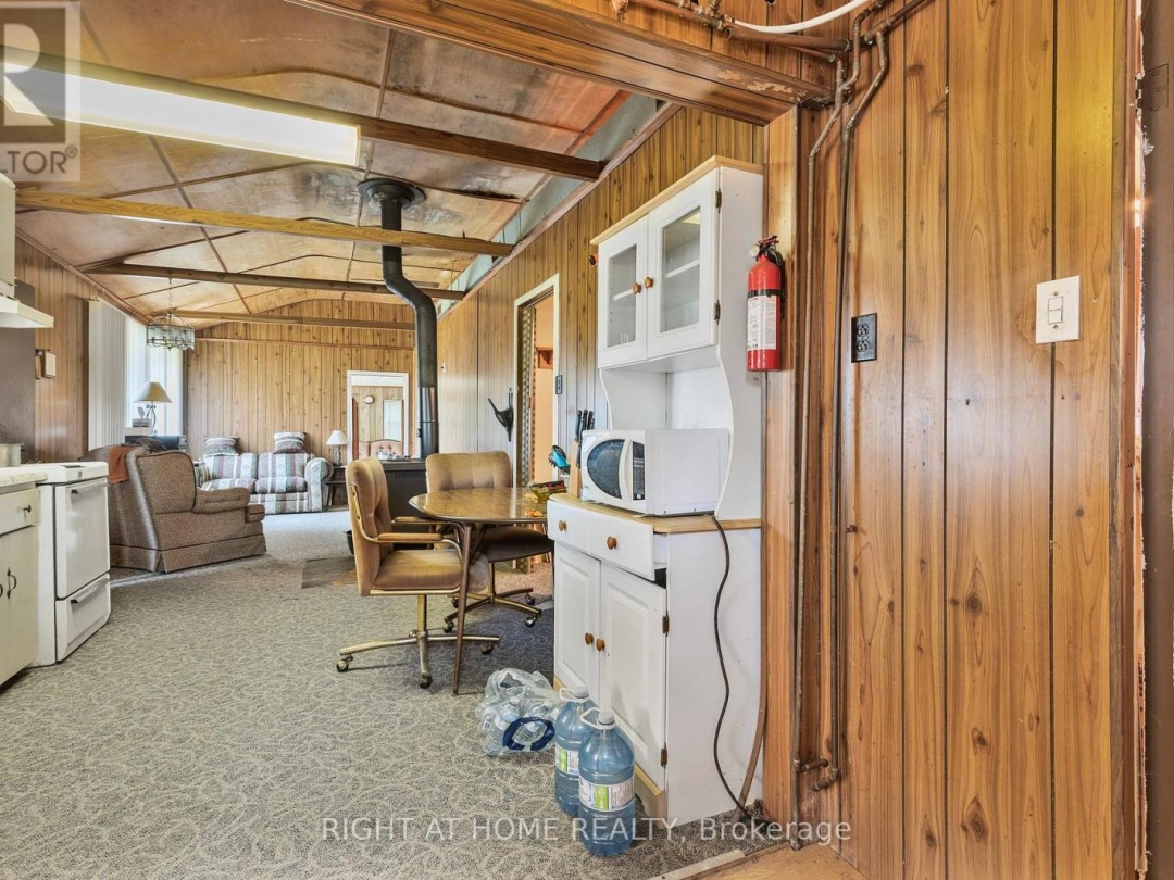 194 MCGUIRE BEACH ROAD, 