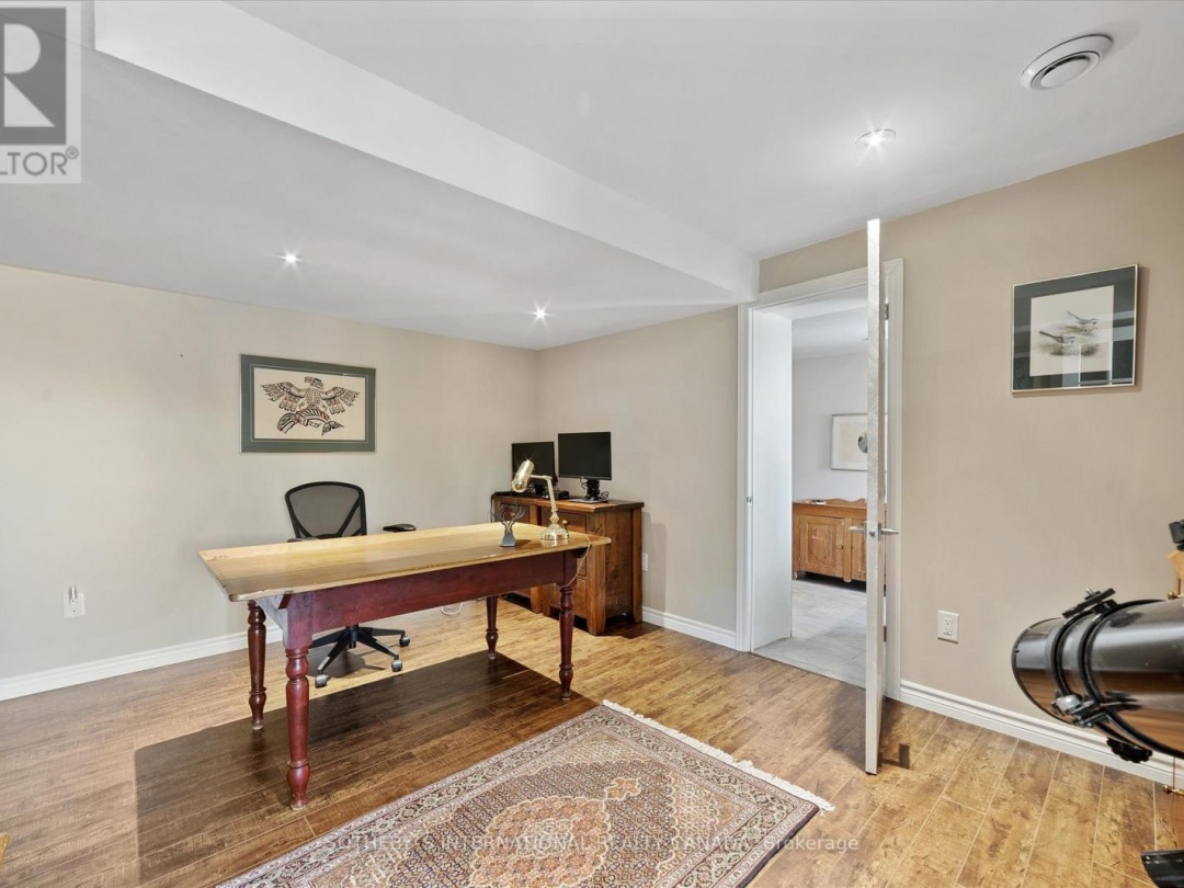 2720 Haliburton Lake Road, Eagle Lake