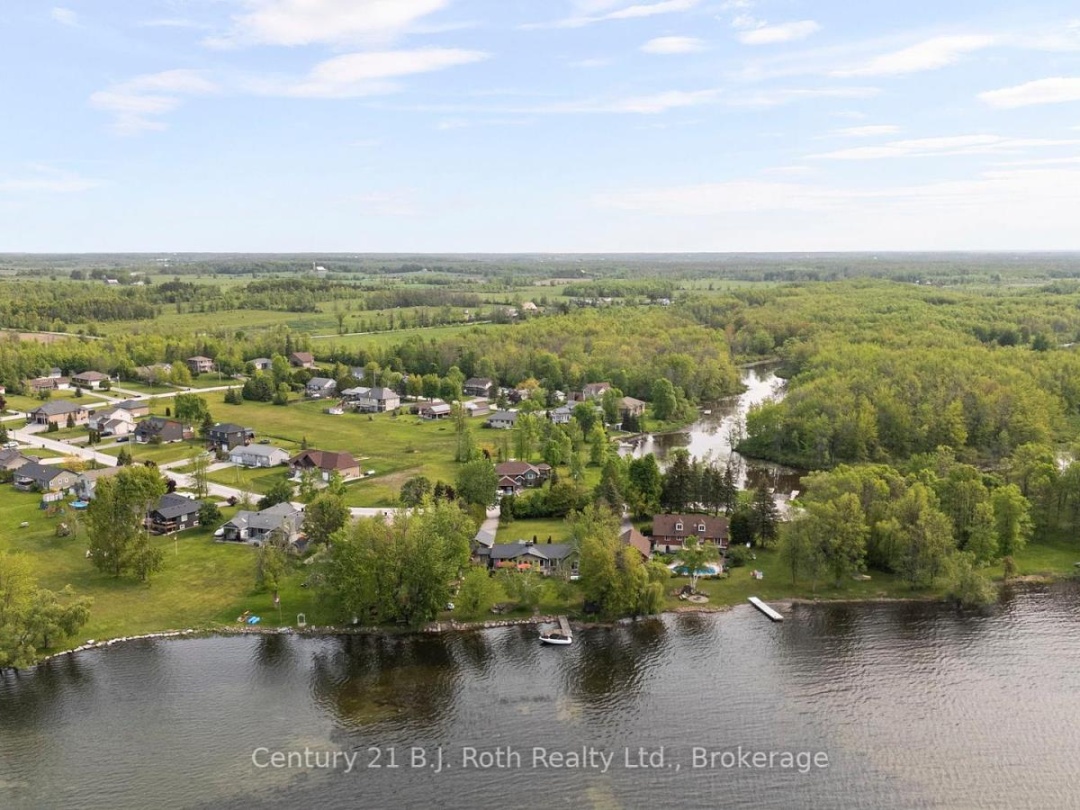 3772 HARRY'S LANE, Lake Simcoe