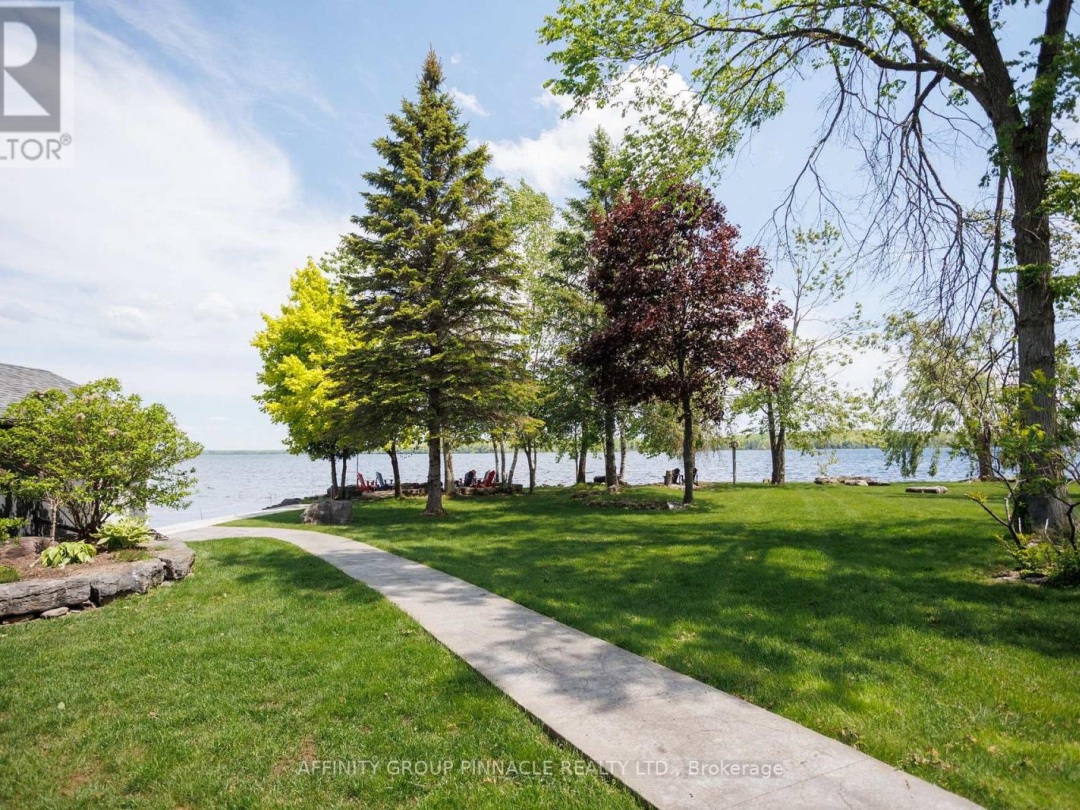 90 Mcgregor Drive, Pigeon Lake