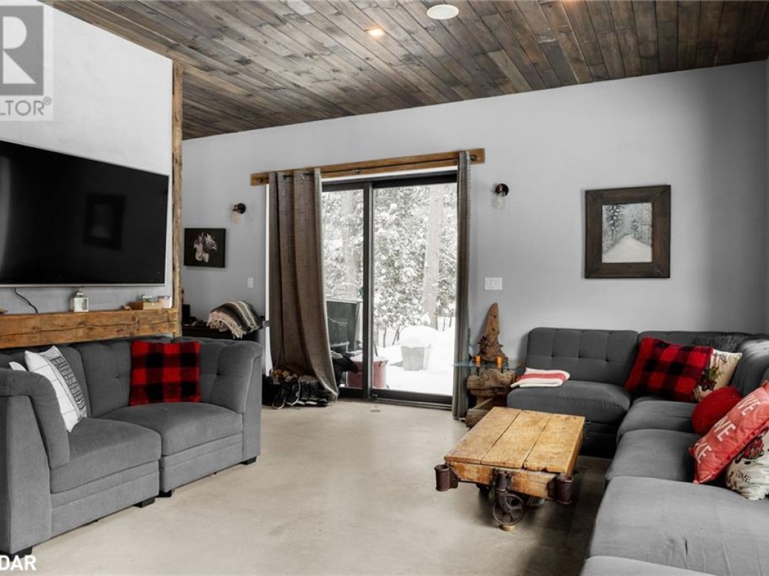 1039 Viewpoint Trail Trail, Lake Muskoka