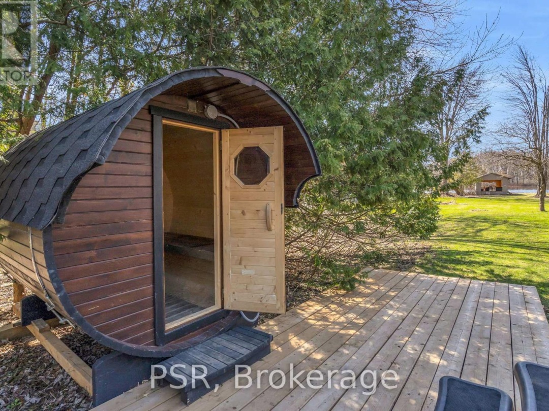 4453 Orkney Beach Road, Lake Simcoe