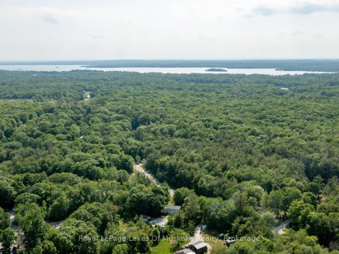 7519 EAST RIVER ROAD, 