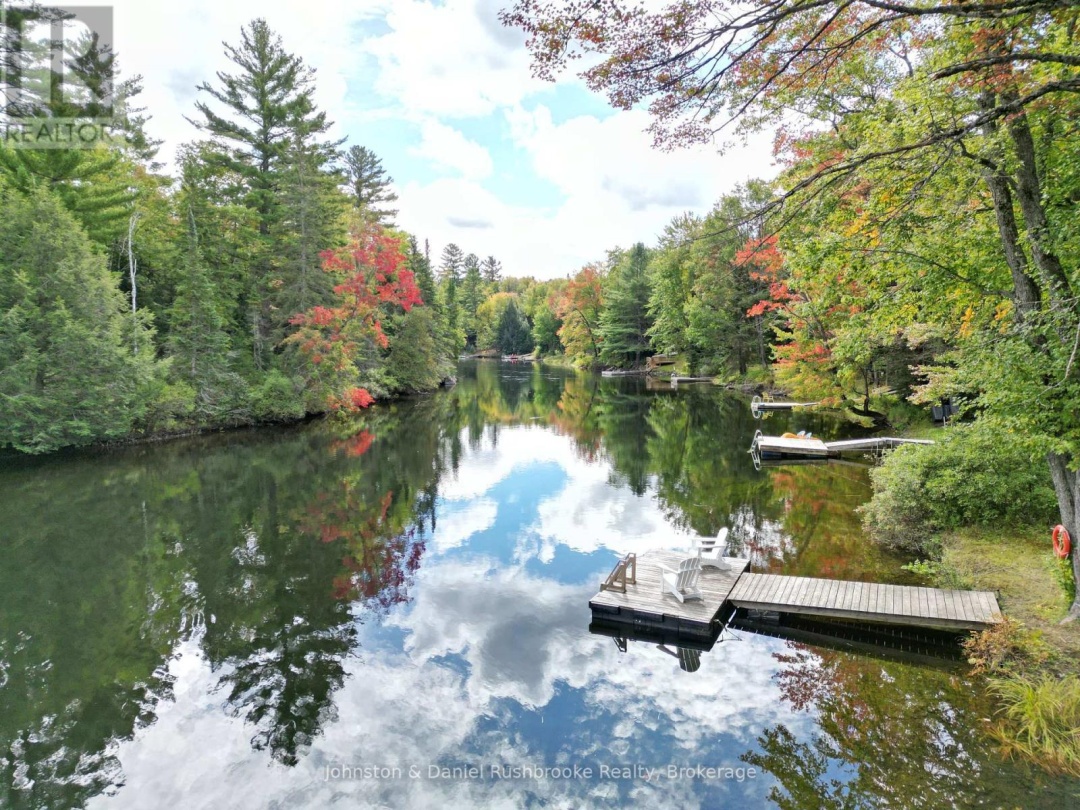 1217 Sherwood Forest Road, Lake Muskoka