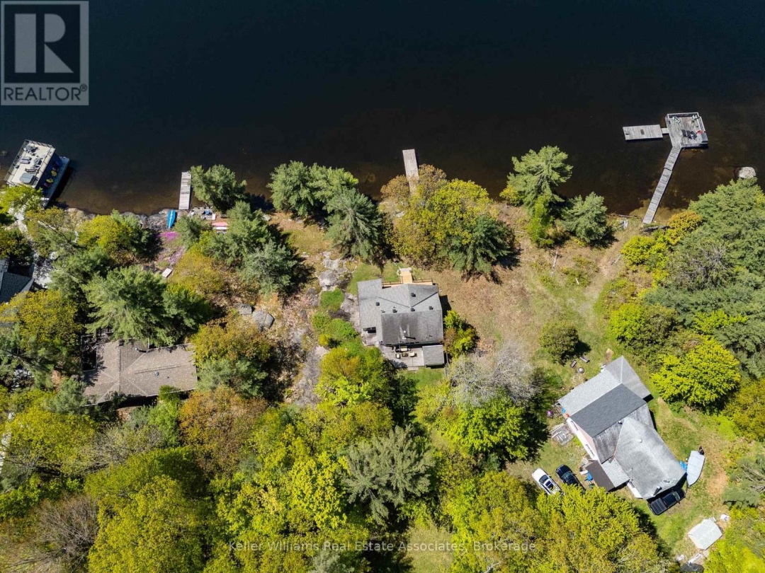 Unit 2 1200 North Shore Drive, Gull Lake