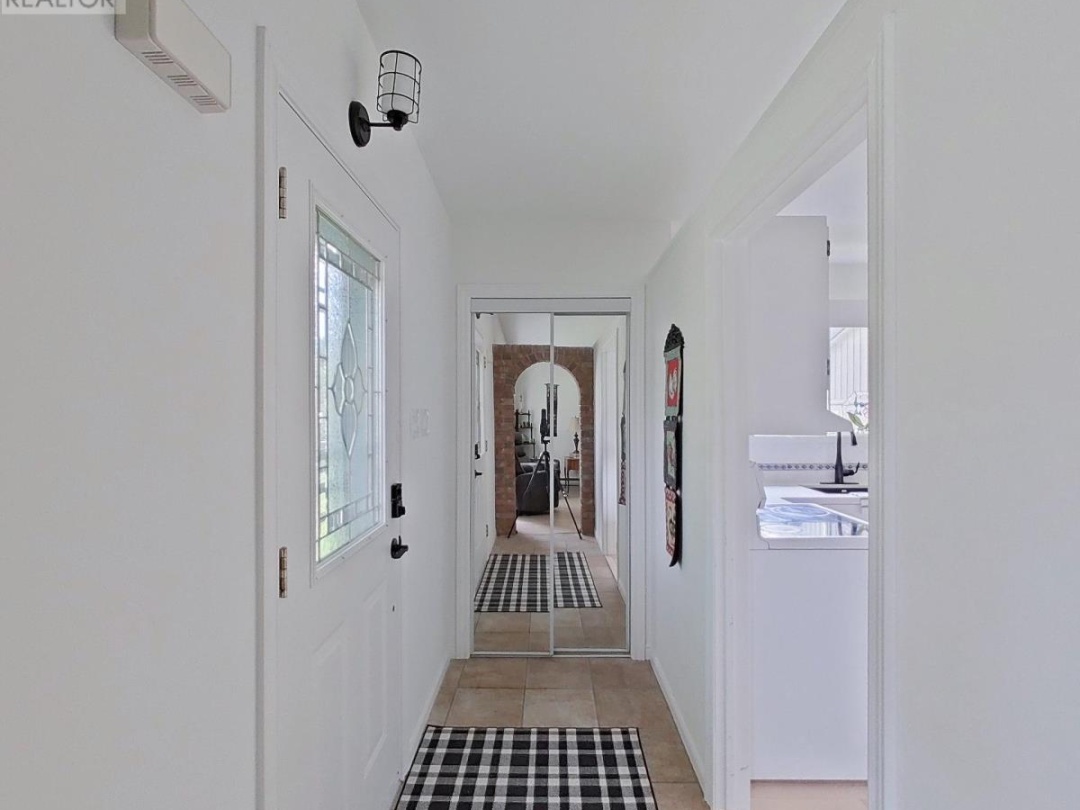 4 MAYPARK DRIVE, 
