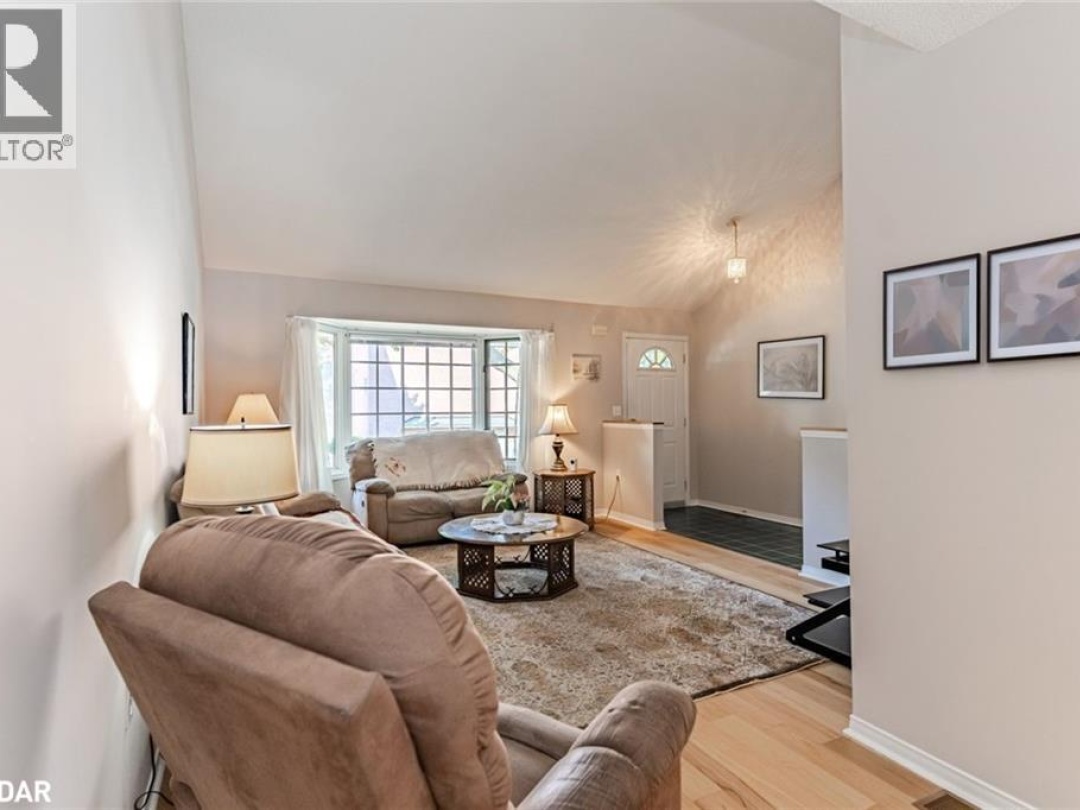 40 MUSEUM Drive Unit# 402, 