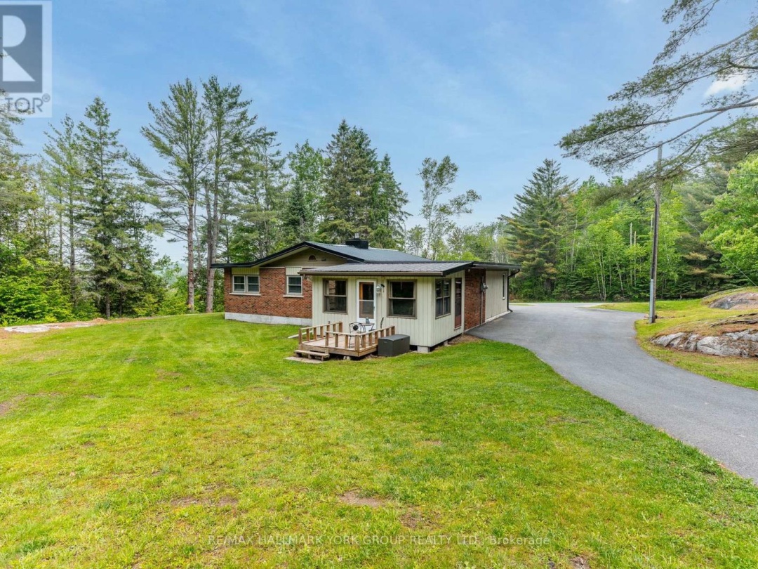 4001 COUNTY 121 ROAD, 