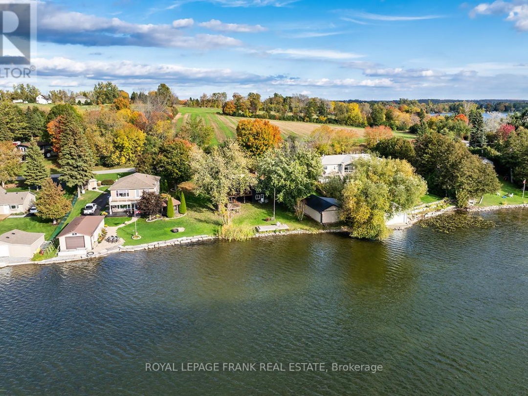 119 OAKDENE CRESCENT, 