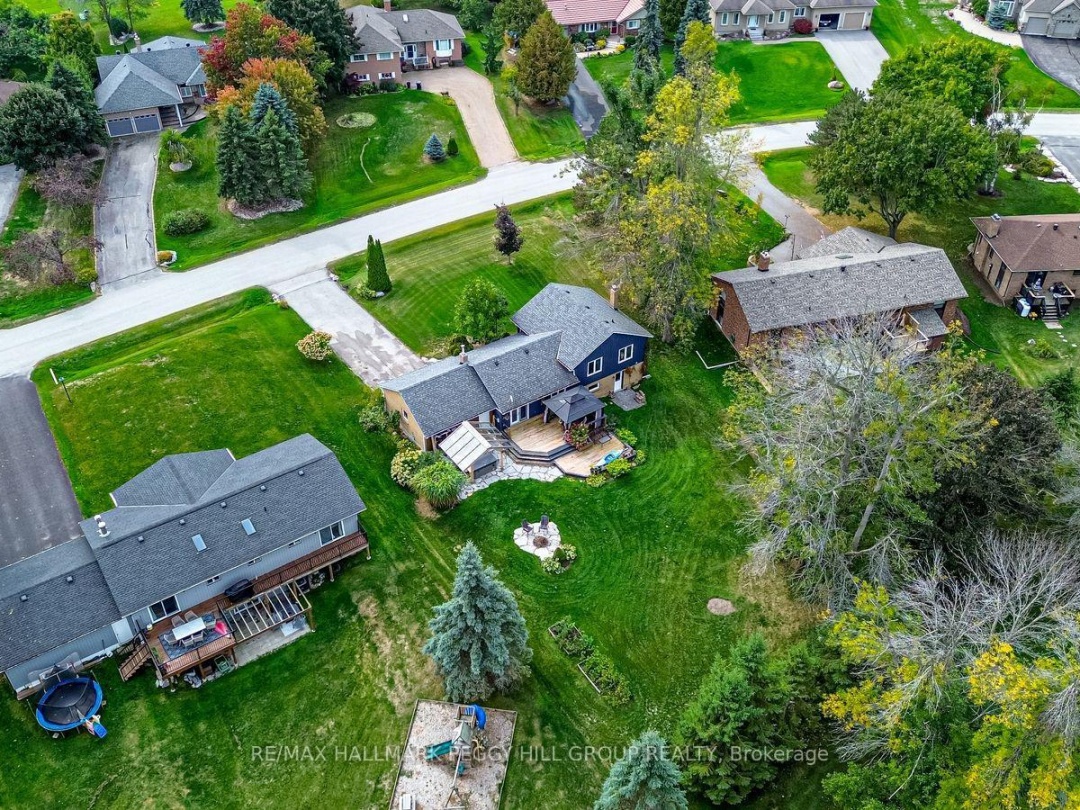 7 SANDLEWOOD TRAIL, 