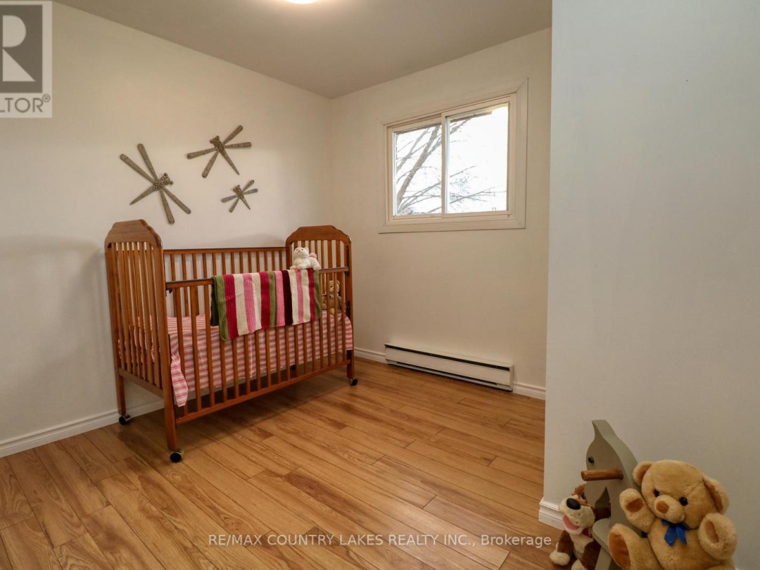 2899 GEORGINA DRIVE,