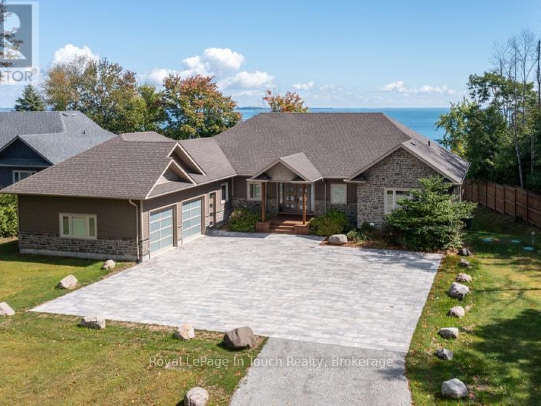 57A Maplewood Parkway, Lake Simcoe