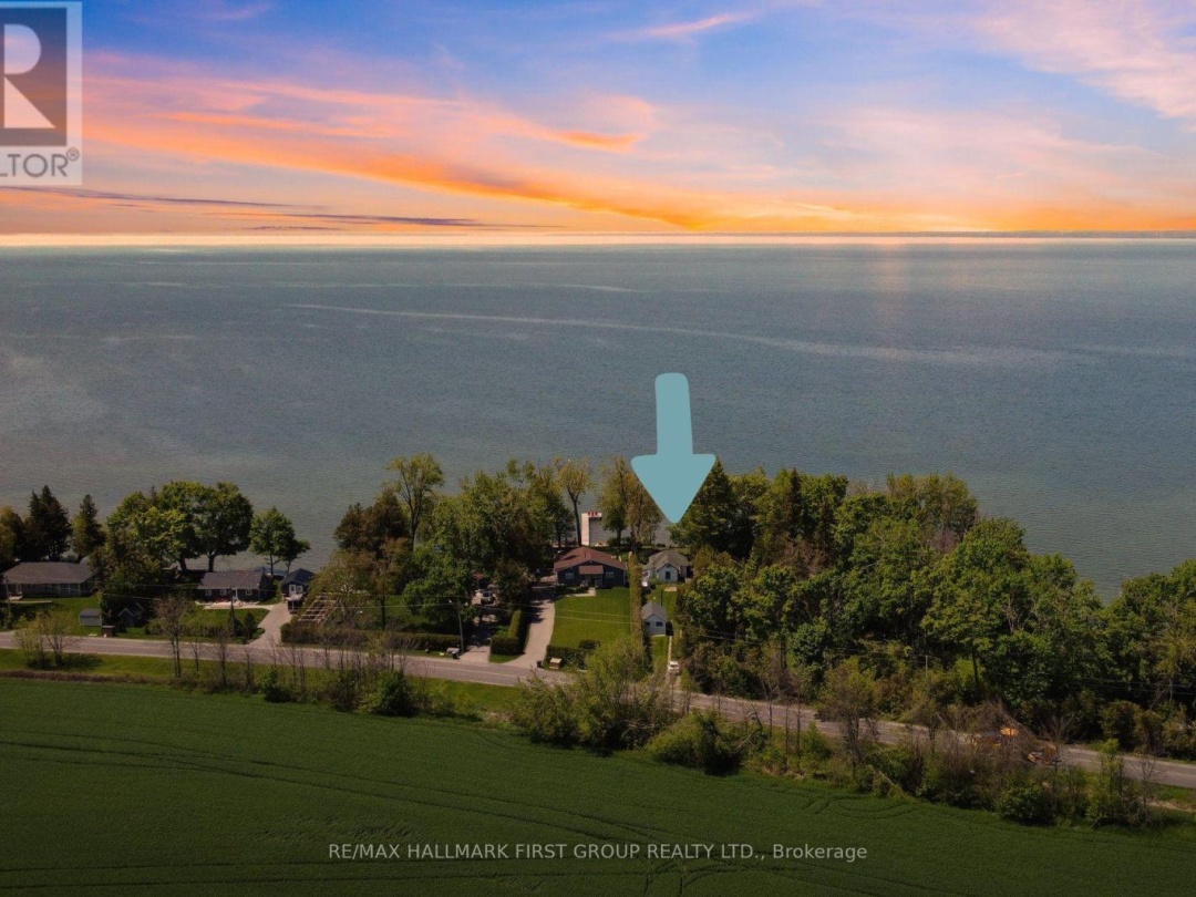 2196 Lakeshore Drive, Lake Simcoe