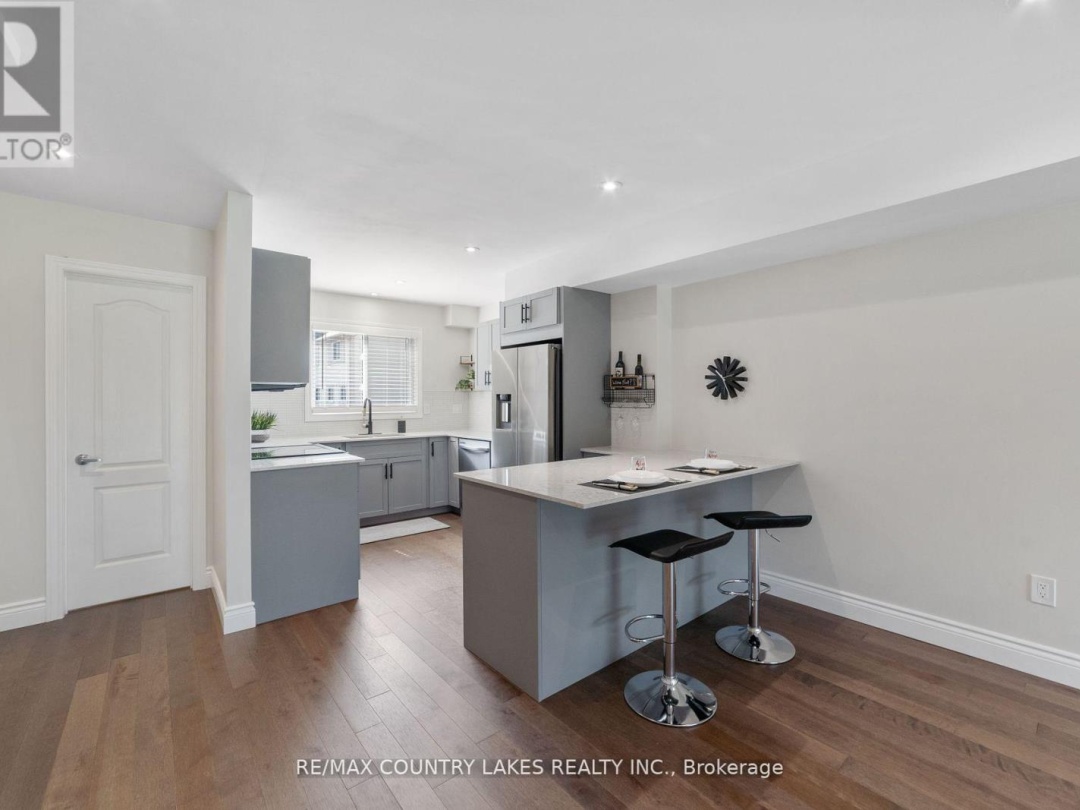 22 100 Laguna Parkway, Lake Simcoe