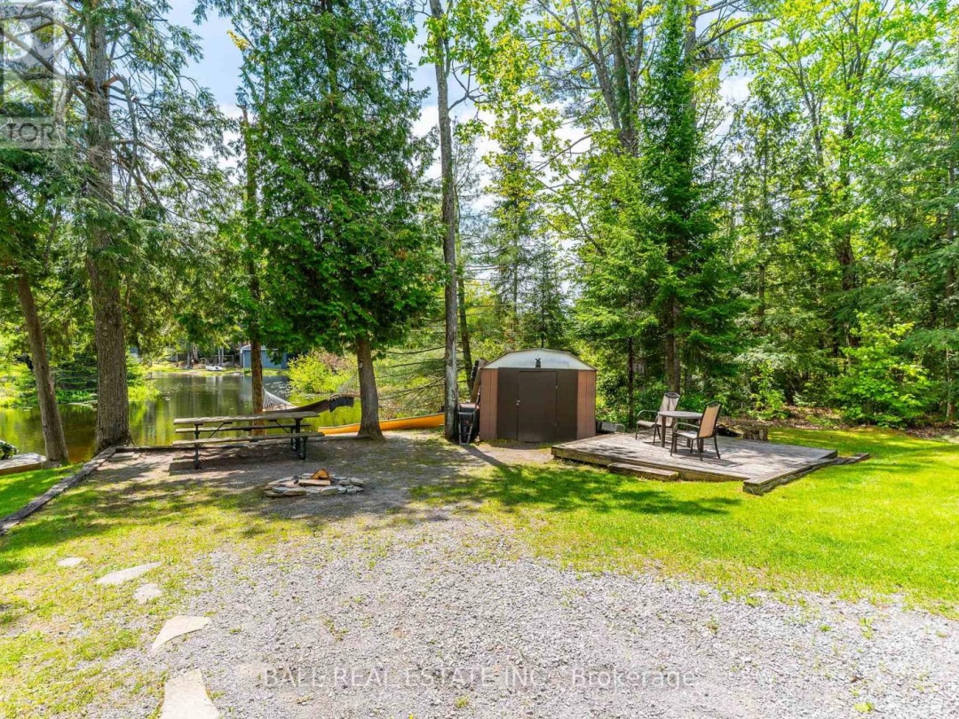 73 SUNSET COURT, Little Bald Lake