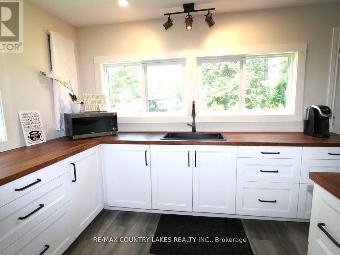 3 ANTIQUARY ROAD, 