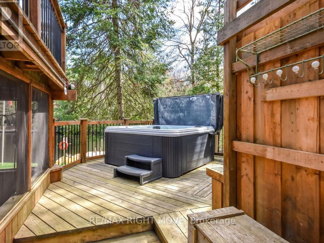 7697 WEST RIVER ROAD, Severn Lake