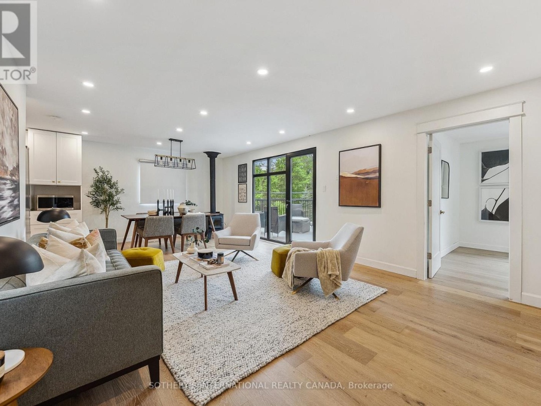 25 SILVER BIRCH STREET, 