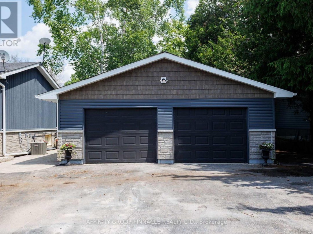 1385 FURNISS DRIVE, 