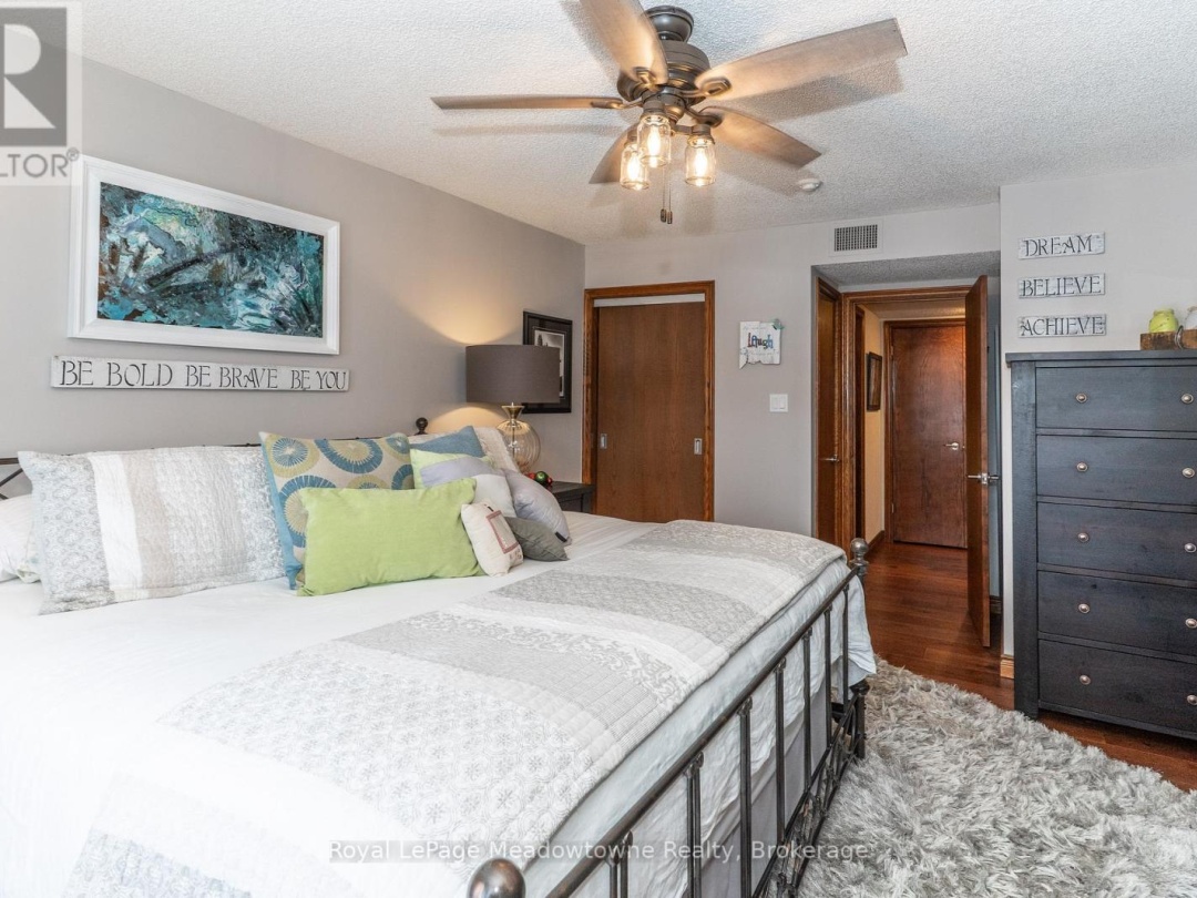 301 - 34 DEERHURST GREENS ROAD, 