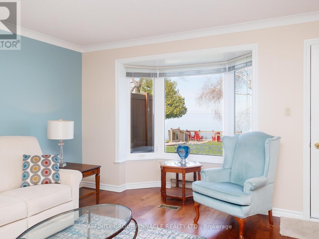 16 B90 Parklawn Boulevard, Lake Simcoe