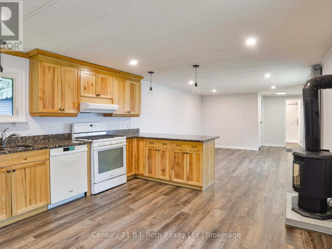 53 - 580 WEST STREET S, 