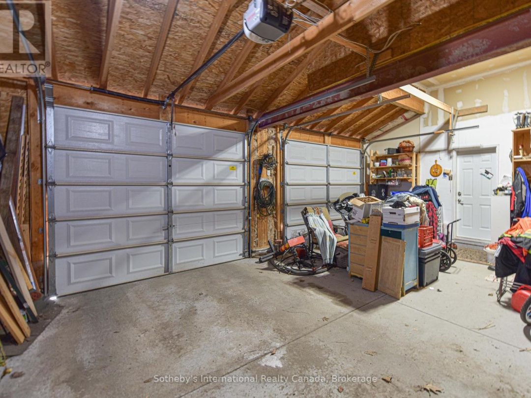 66 Calverley Street, Orillia