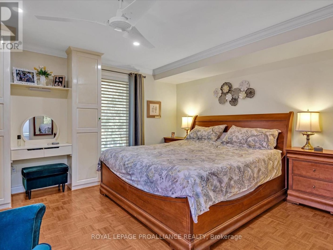 2 Patricia Place, Pigeon Lake