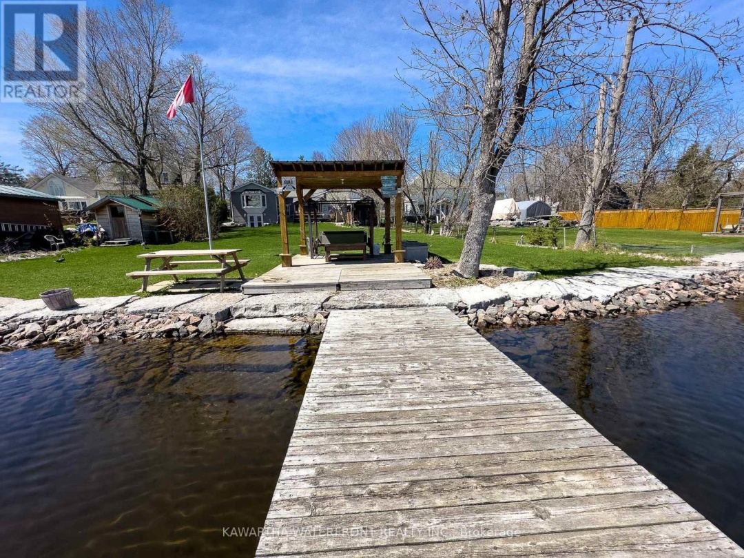 47 NORTH WATER STREET, Trent-severn Waterway