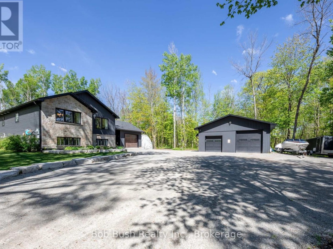 4 Davis Drive, Georgian Bay