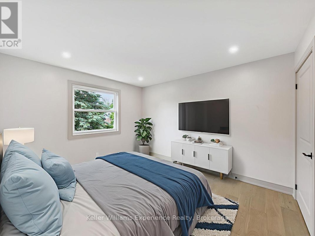 14 MARIPOSA DRIVE, 