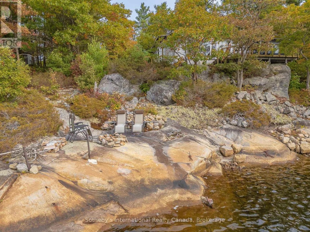 22418 GEORGIAN BAY SHORE, Longuissa Bay