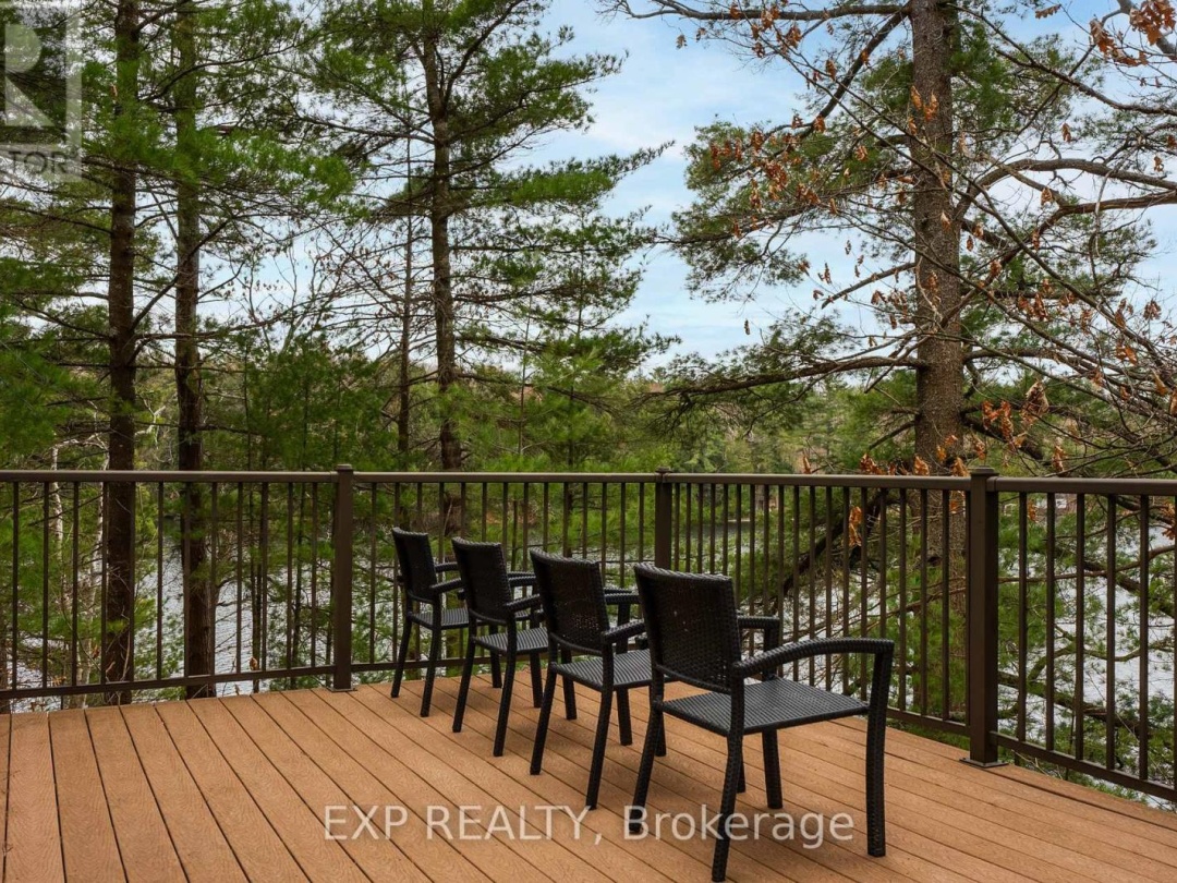 5B SOUTHWELL DRIVE, Horseshoe Lake