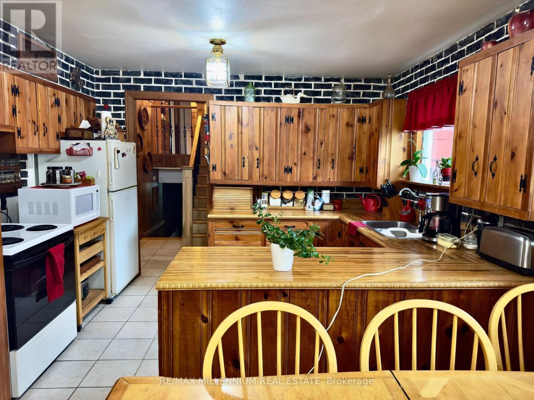 3741 CEDAR RAPIDS DRIVE SW, 