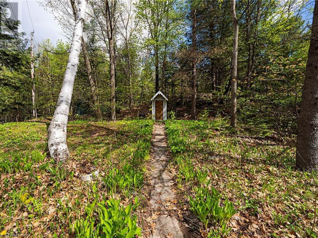 1270 WESSELL Road, East Moore Lake