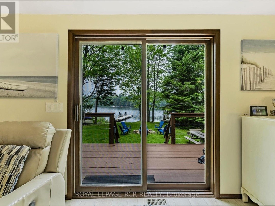 1034 BIRD LAKE CRESCENT, 