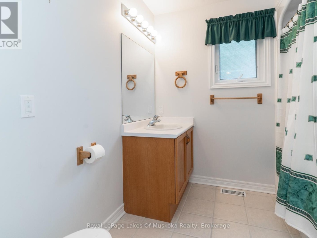 25 STONEHEDGE CLOSE, 